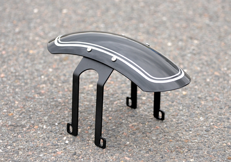 Front Fender R18